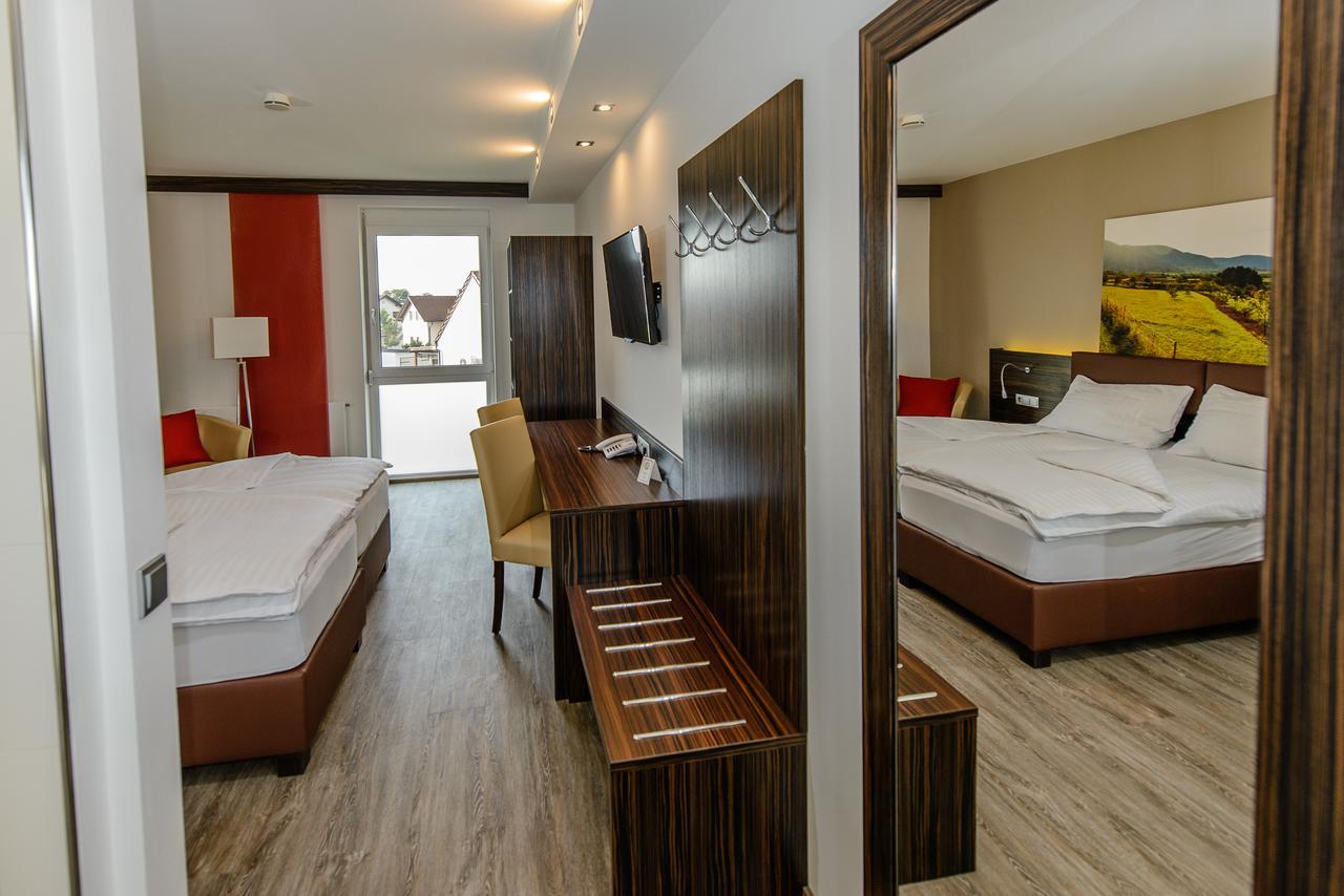 Dorfmeister Business Hotel B&B Weikersdorf am Steinfelde Rom bilde